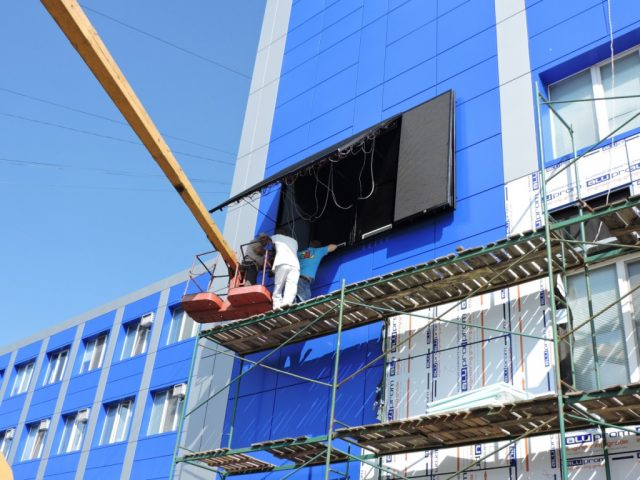 Вартість обслуговування світлодіодного екрану