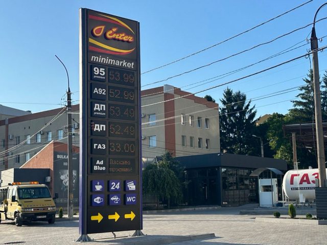 Изготовление рекламной стелы