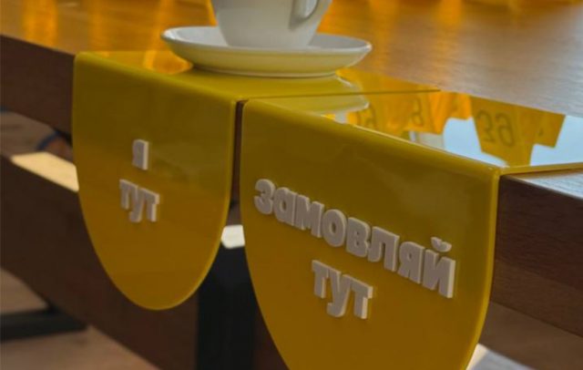 Настільні акрилові таблички для кав'ярні