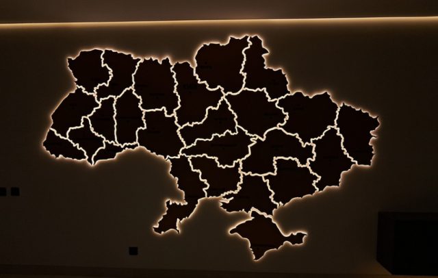 Світлова вивіска-карта